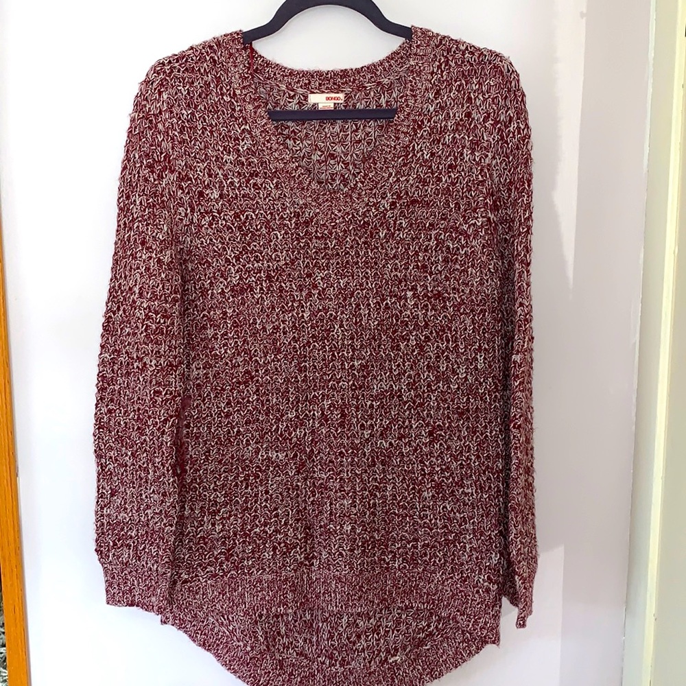 BONGO | Red & White V-Neck Sweater | XL (fits like a large)